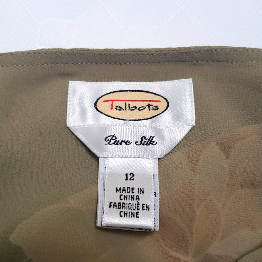 Vtg New Talbots ๐
PURE SILK ๐
Fully Lined Skirt Size 12 - Picture 7 of 8